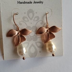 New earrings Rose gold plated Swarovski pearl
